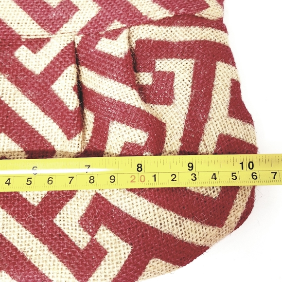 Mud Pie Hands Free Burgundy Red & Tan Jute Clutch Wristlet with Removable Bangle - Picture 10 of 14